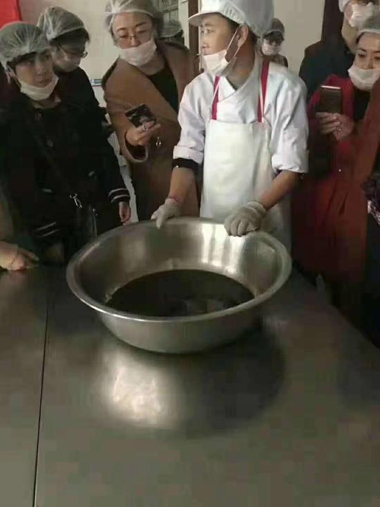 威海食藥監局回應“小學食堂被質疑使用地溝油”