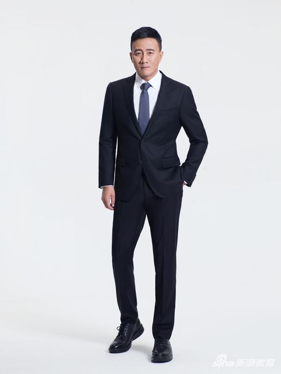 實力演員變身教育達人 00后父親胡軍分享育兒經