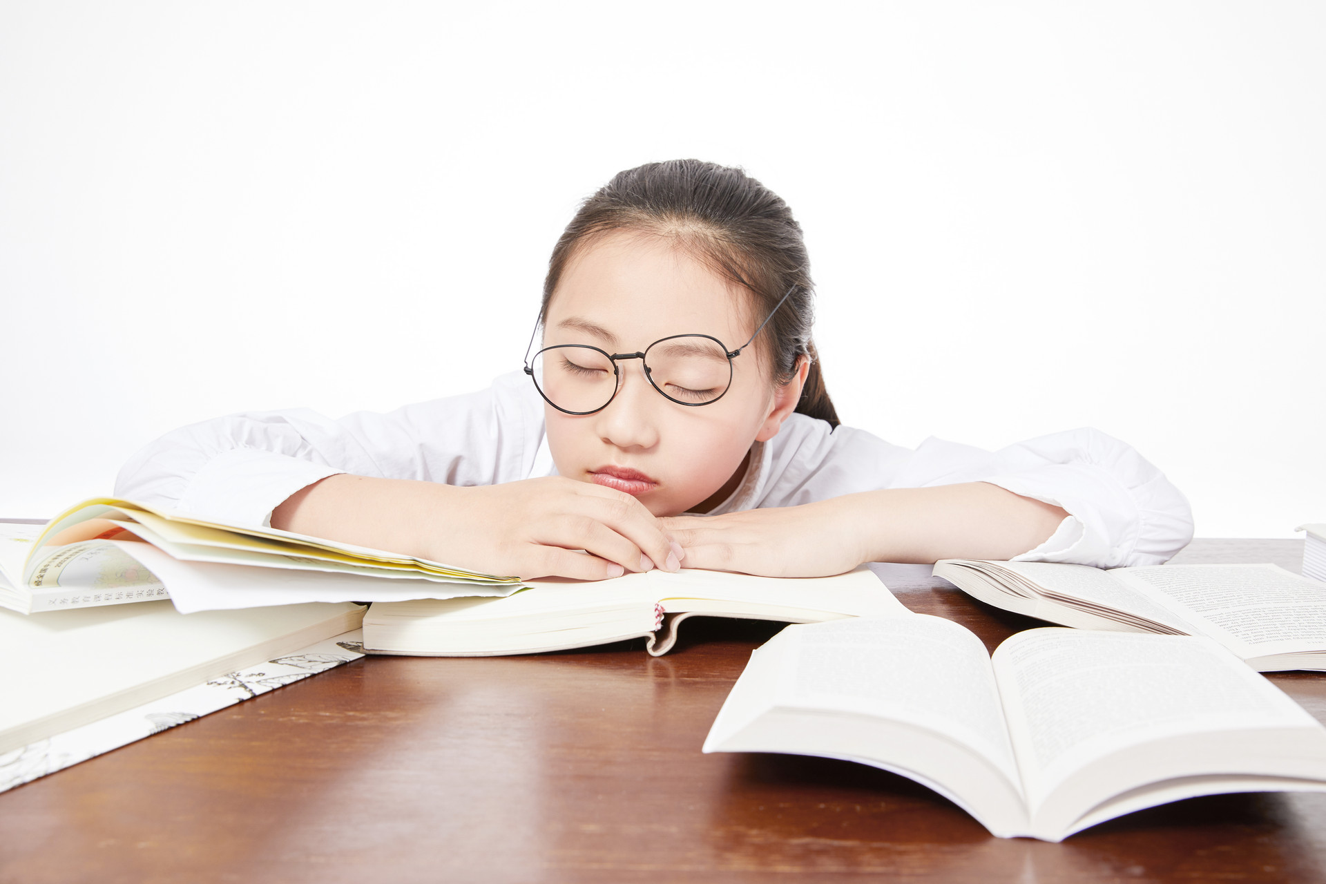 教育部印發通知加強綜合防控兒童青少年近視宣講工作